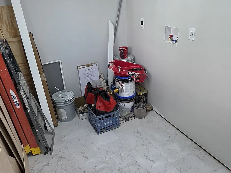 1017 Greene St — Photo 10