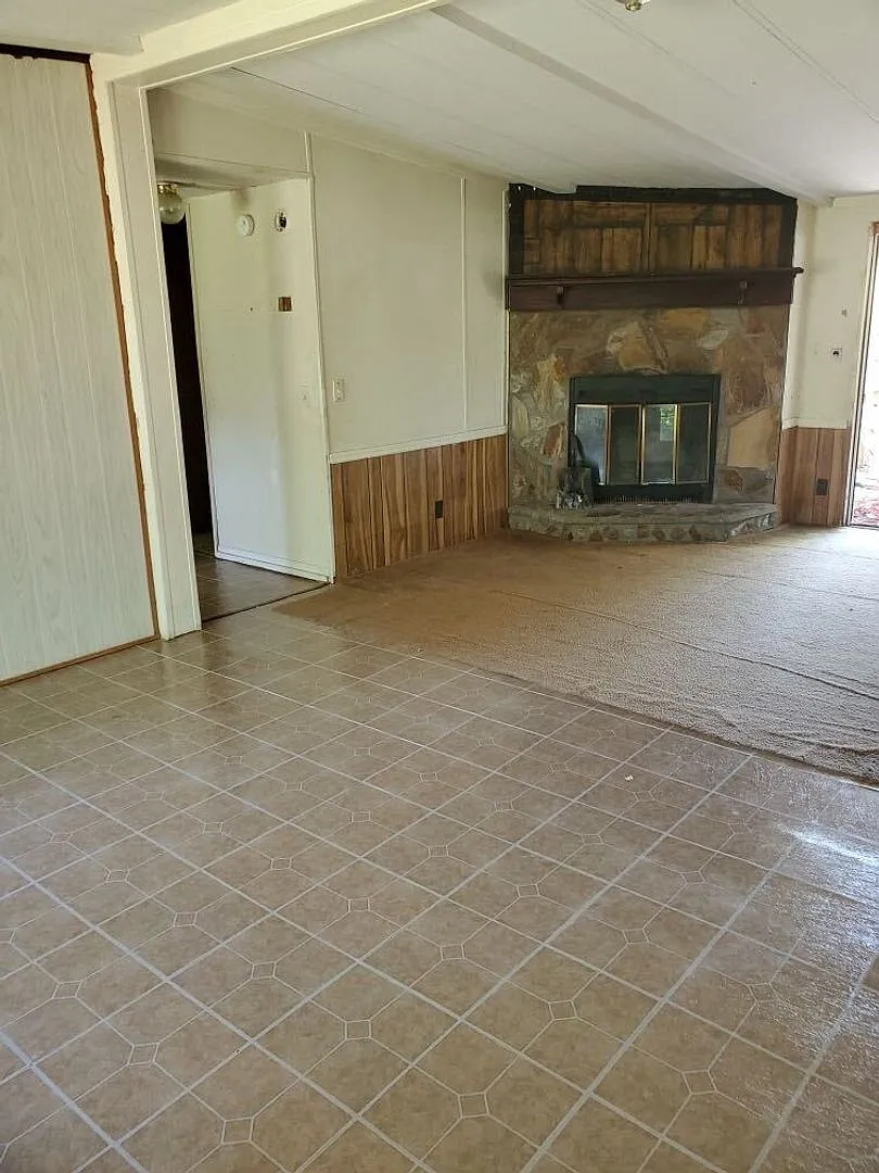 Section 8 Vouchers Apply Now! 3 bedroom/2 bath doublewide in Aiken! — Photo 3