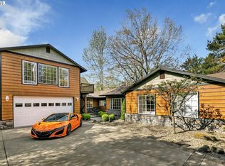 8980 SW Sunstead Ln, Portland, OR 97225