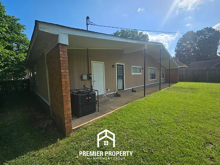 6149 Quince Rd — Photo 24