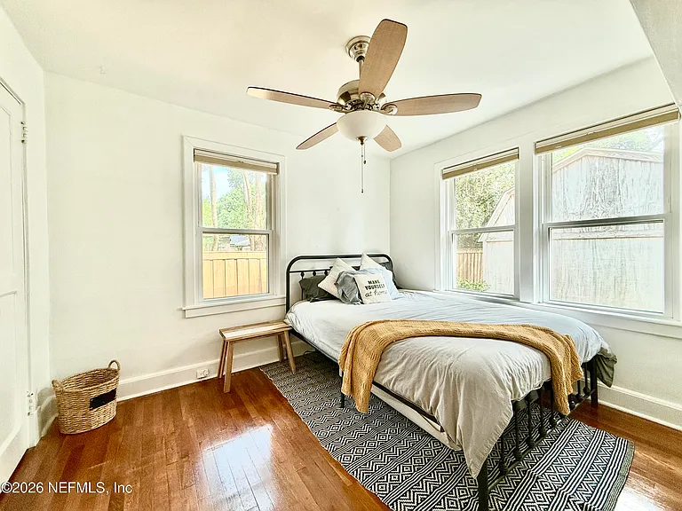 3756 Anderson St — Photo 6