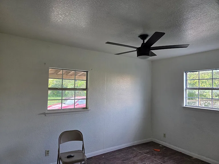 2307 Ruiz St #2 — Photo 10
