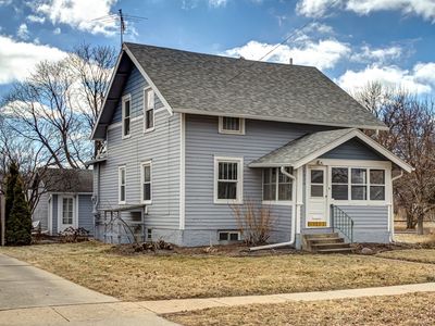 1020 10th St, Ames, IA, 50010