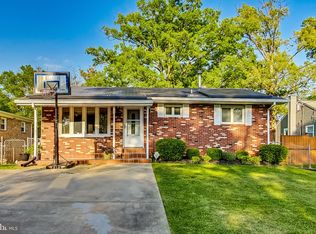 6119 Main St, Lanham, MD 20706