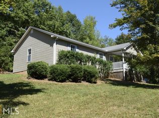 157 Seaborn Dr, Cleveland, GA 30528