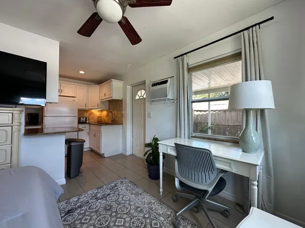 9373 88th Way, Seminole, FL 33777