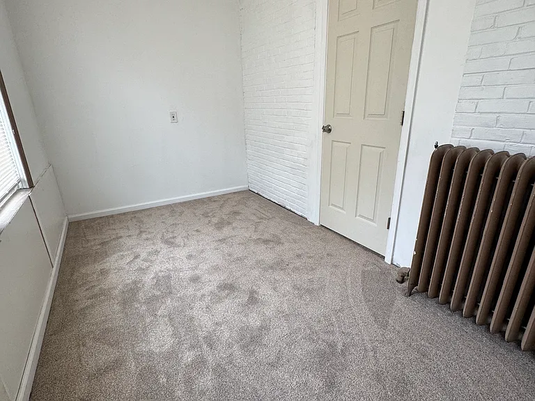 2001 Lenox St #2 — Photo 9