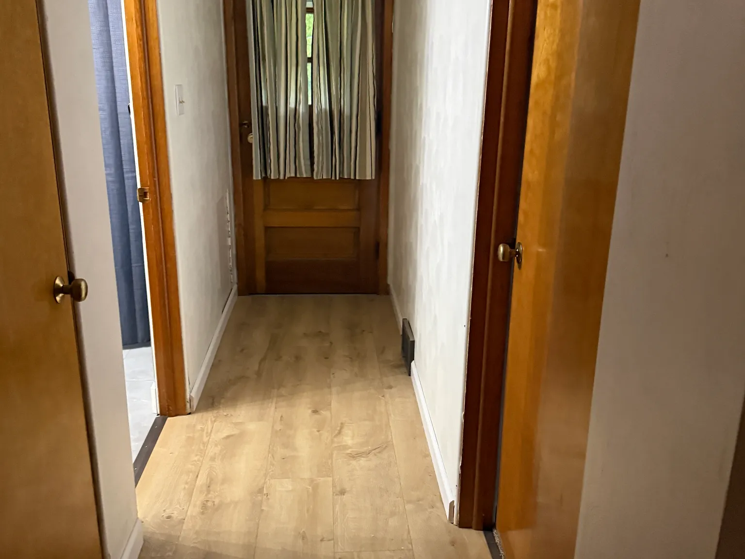2 bed, 800 sqft, $1,000 — Photo 4