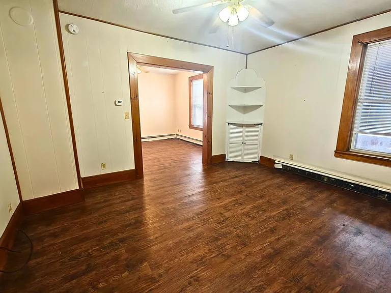 14 Parker Ave — Photo 9