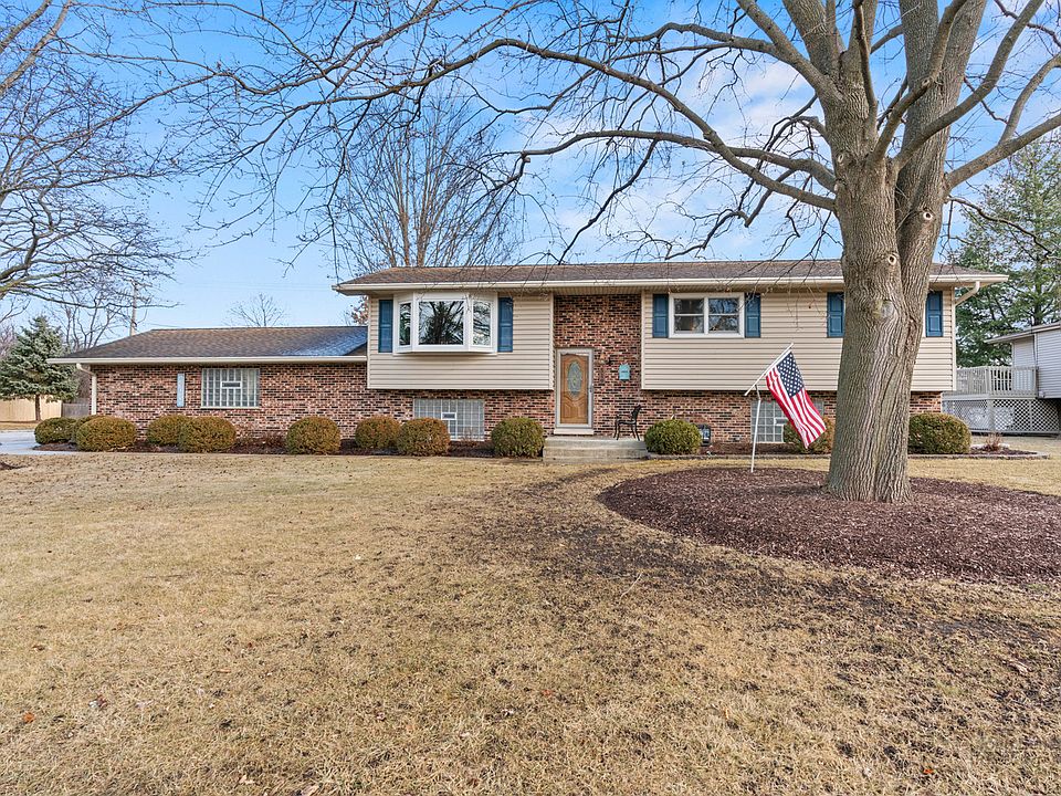 1st image of 519 N Stephen Dr