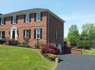 860 Grider Pond Rd, Bowling Green, KY 42104