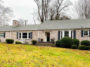 5601 Green Valley Dr, Knoxville, TN 37914