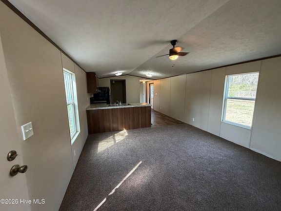 4th image of 840 Belgrade Swansboro Road