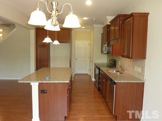 239 Skyros Loop — Photo 4
