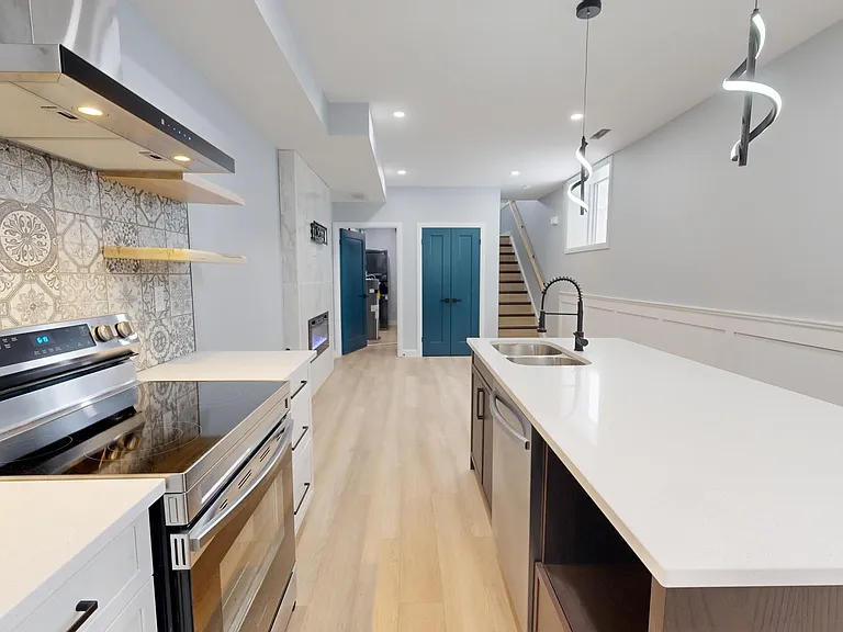 126 Price St #3 — Photo 7