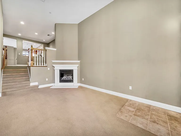 48954 Woodgrove Cmn — Photo 24