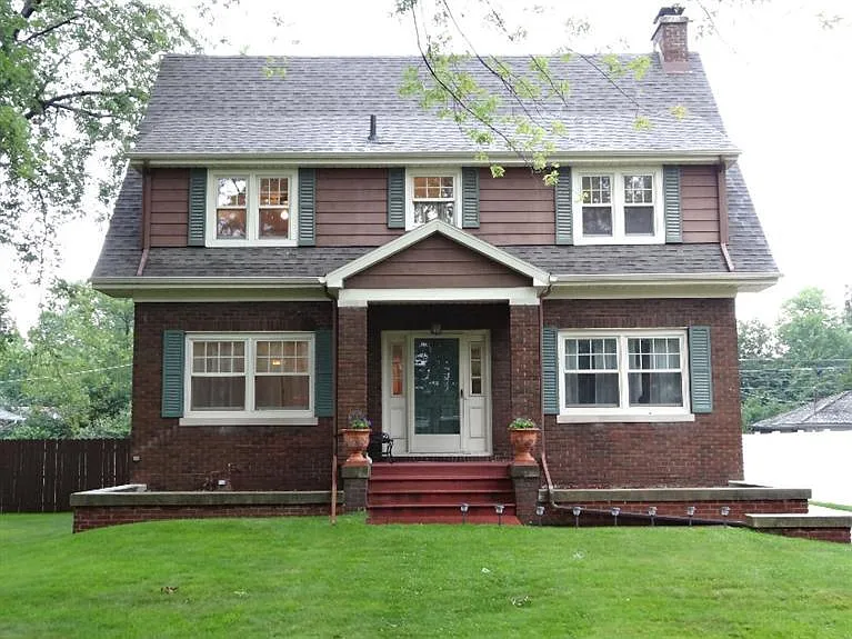 106 Kenwood Pl photo 1