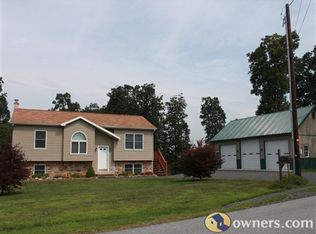 343 Summer Hill Rd, Schuylkill Haven, PA 17972