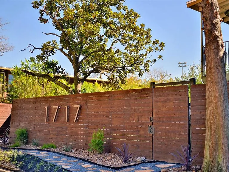 1717 Norfolk St — Photo 19