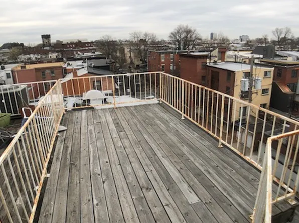 2101 Green St, Philadelphia, PA