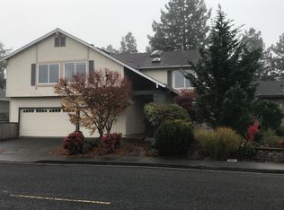 292 Garfield Dr, Petaluma, CA 94954