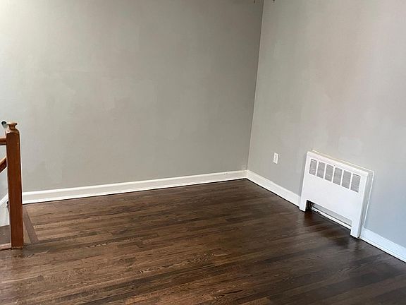 5th image of 270 E 238th St Floor 2