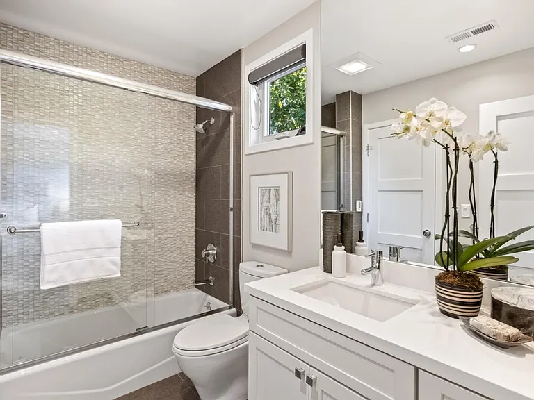 1625 Coronado Way — Photo 5
