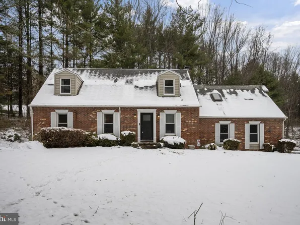 1928 Pine Knob Rd, Sykesville, MD 21784