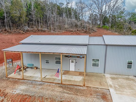 2nd image of 2435 Houston Valley Rd