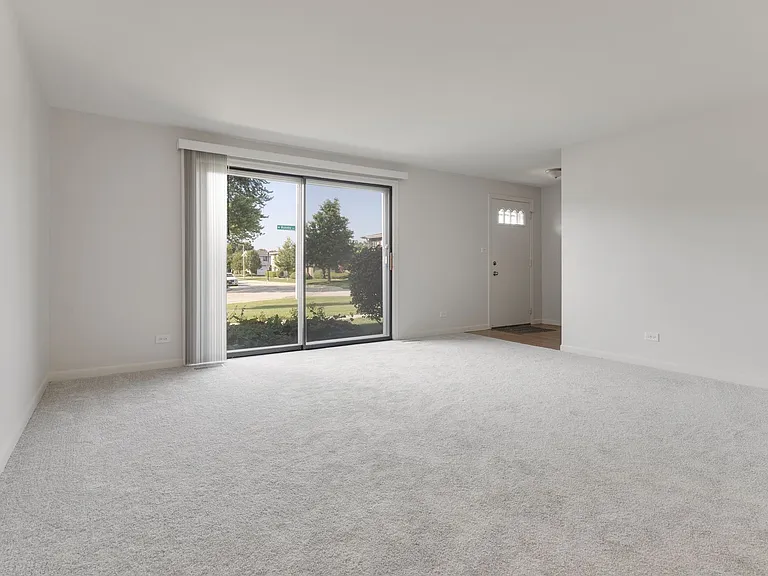 117 Cotuit Ct — Photo 7