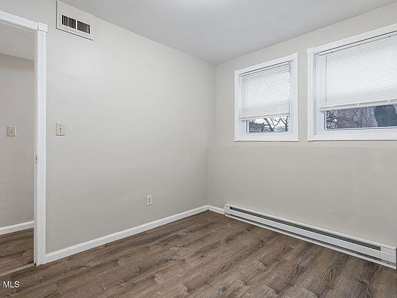 3rd image of 84 Clinton St #2