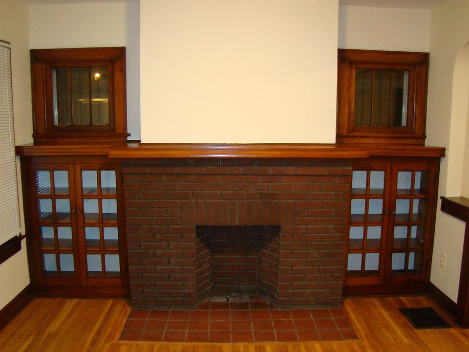 1st image of 1240 W 6th Ave