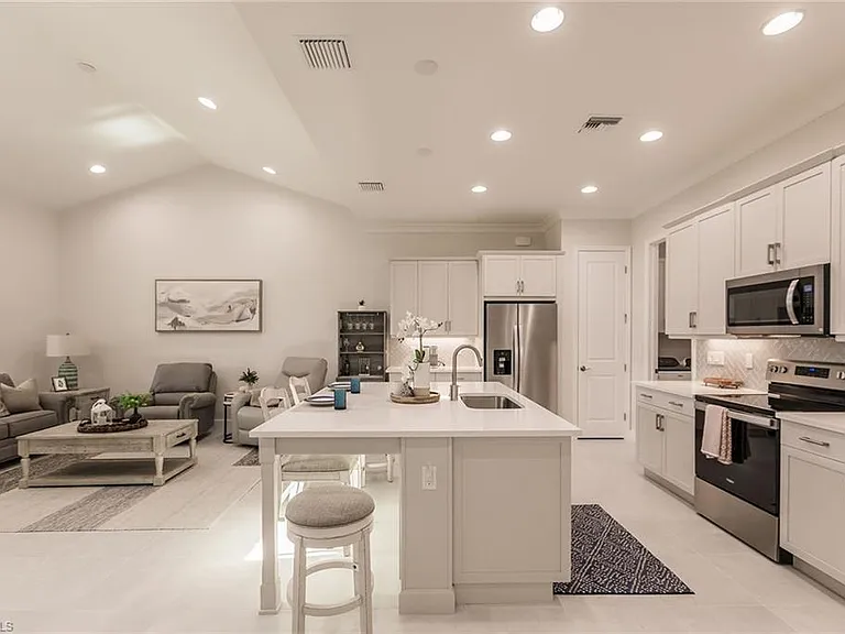 7263 Cayo Coco Ln — Photo 15