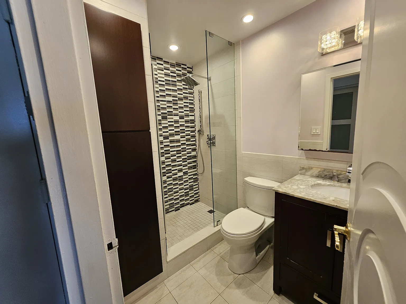2 bed, 1030 sqft, $3,800 — Photo 3