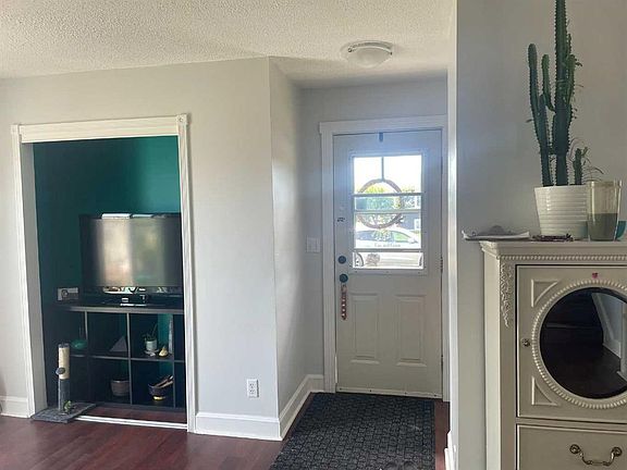 5th image of 4702 S 48th Ave