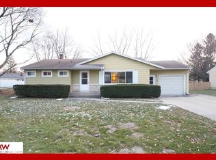 402 Frost Woods Rd, Monona, WI 53716
