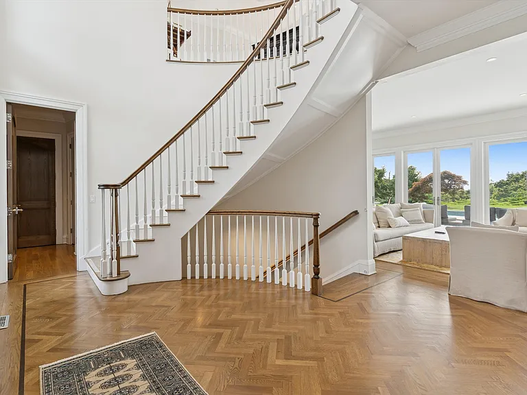 21 Beech St — Photo 6