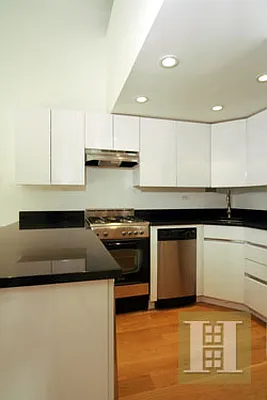 Rented by Halstead Real Estate | media 15