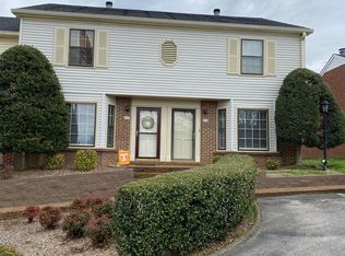 2119 Benton Hall Ct, Columbia, TN 38401