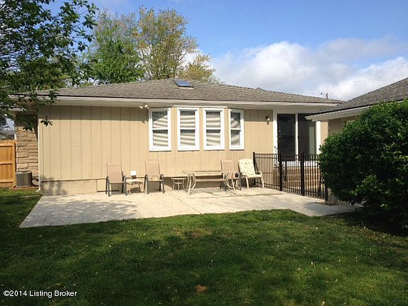 4th image of 7801 Jonquil Dr