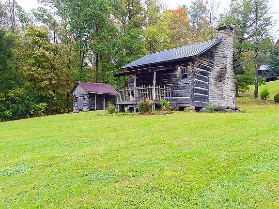 4th image of 8950 Russell Springs Rd