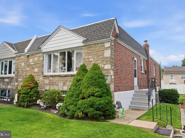 2012 Tomlinson Rd, Philadelphia, PA 19116