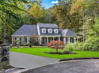 310 Crabapple Ct, Milton, GA 30004