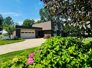 4287 Choctaw Dr SW, Grandville, MI 49418