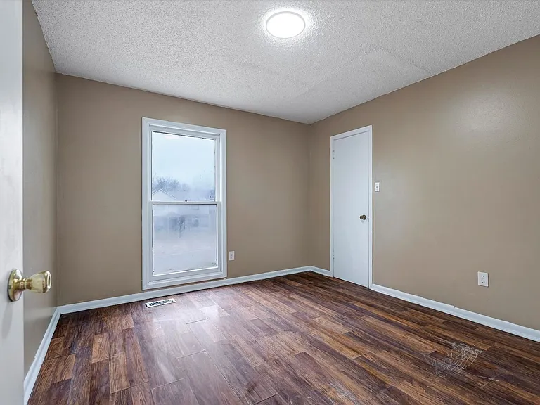 1803-1835 Cedar Heights Dr — Photo 30
