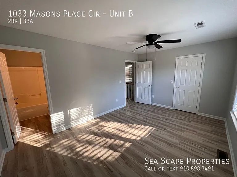 1033 Masons Place Cir #B — Photo 8