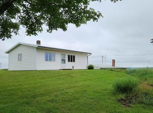 1001 390th Ave, Malcom, IA 50157