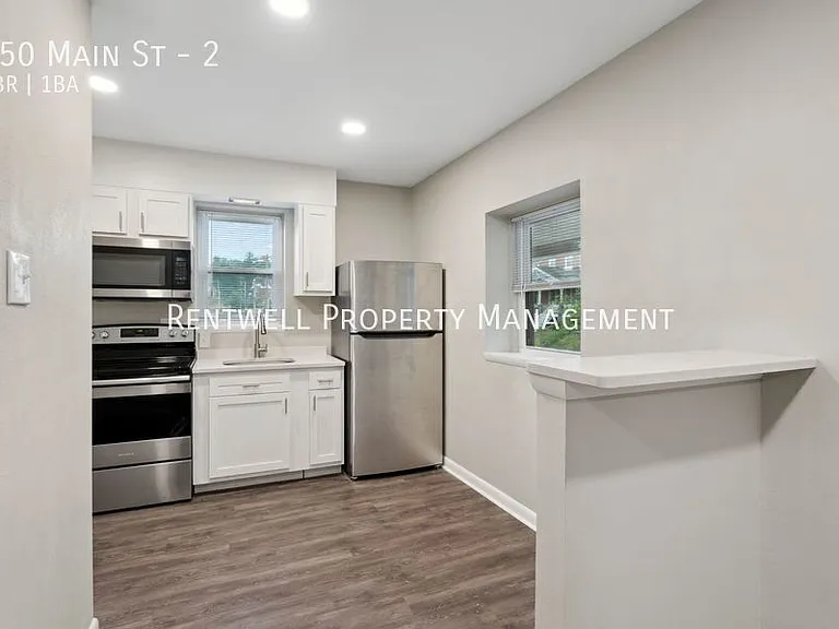 350 Main St #2 — Photo 7