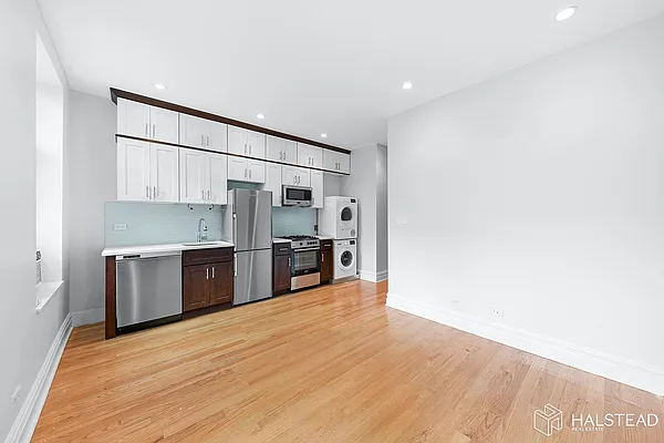 Rented by Brown Harris Stevens | media 4