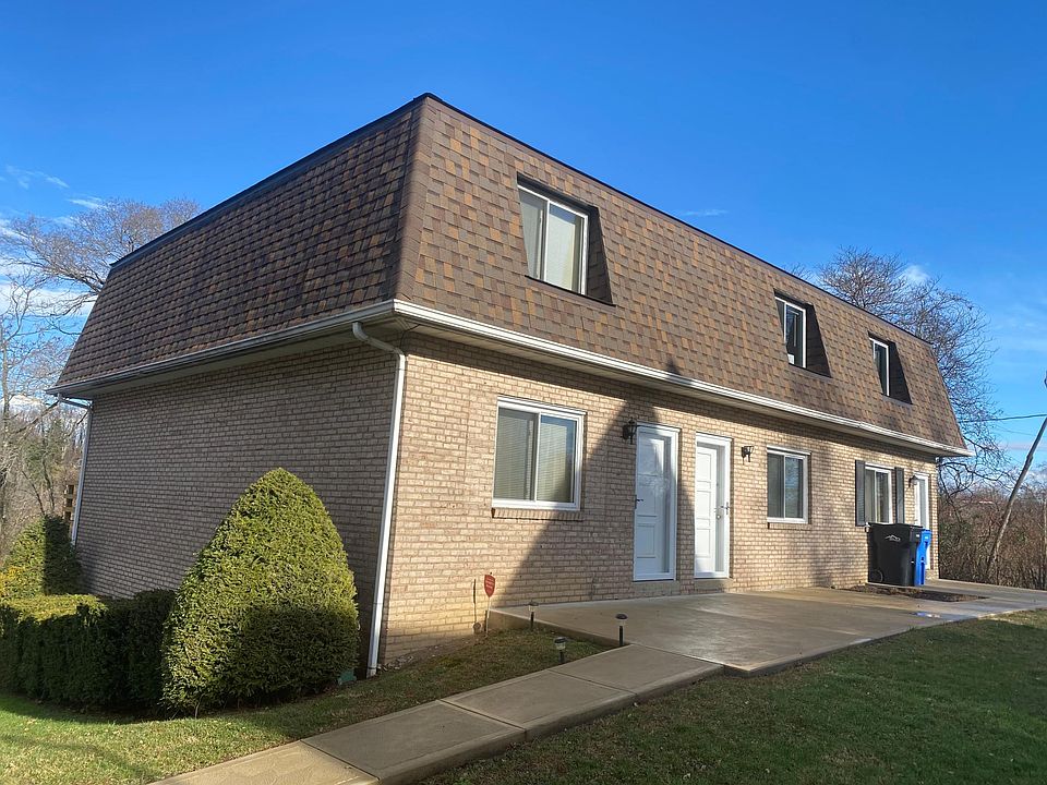 1st image of 2019 East Dr #2